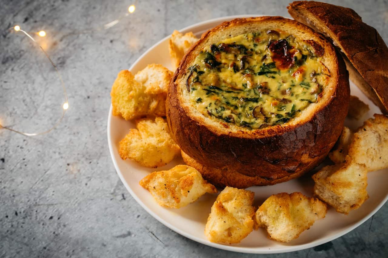 Spinach and mushroom cob loaf