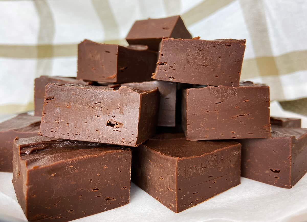 Two-igredient fudge recipe