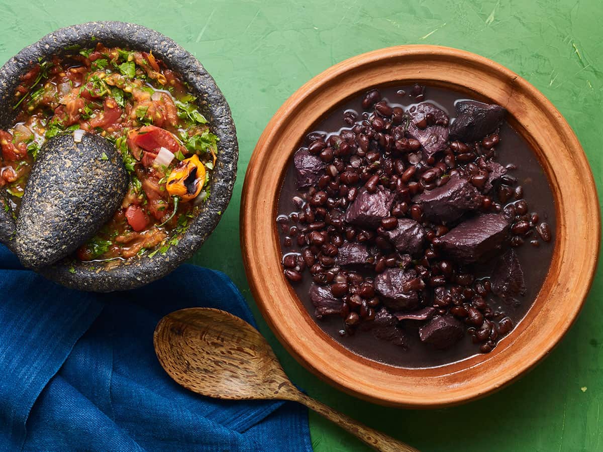 Pork and Beans (Frijol con Puerco)