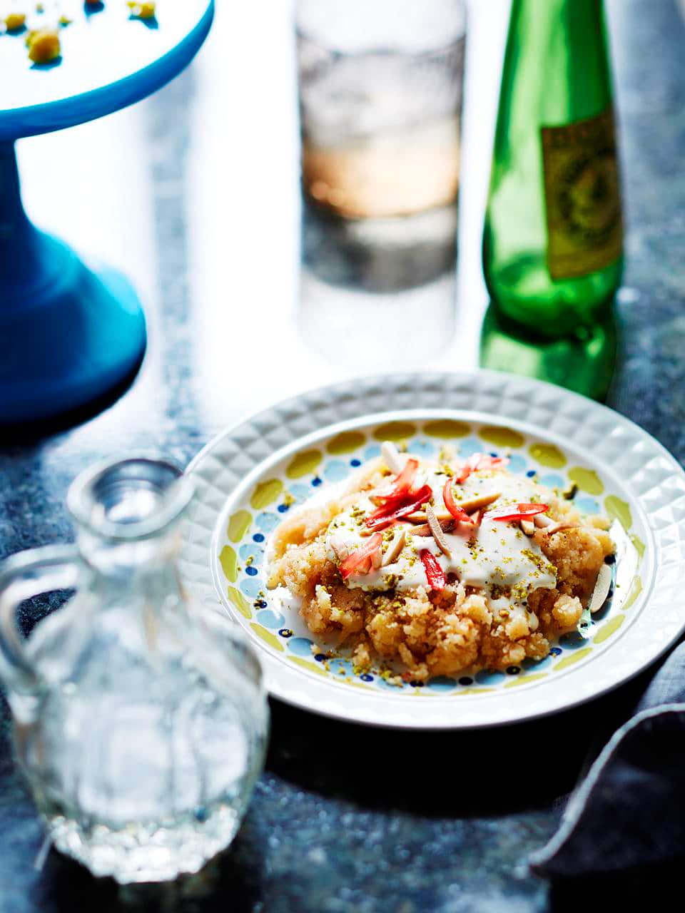 Caramelised semolina with clotted cream (mafroukeh)