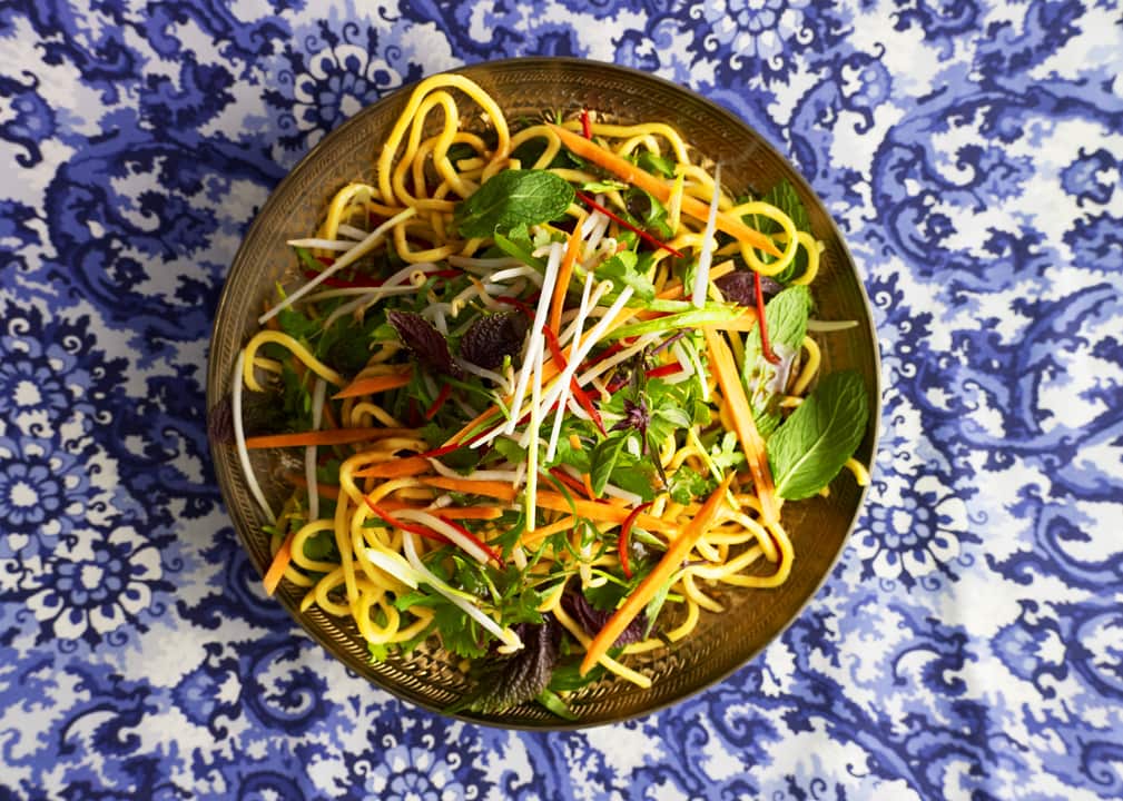 Hoisin noodle salad