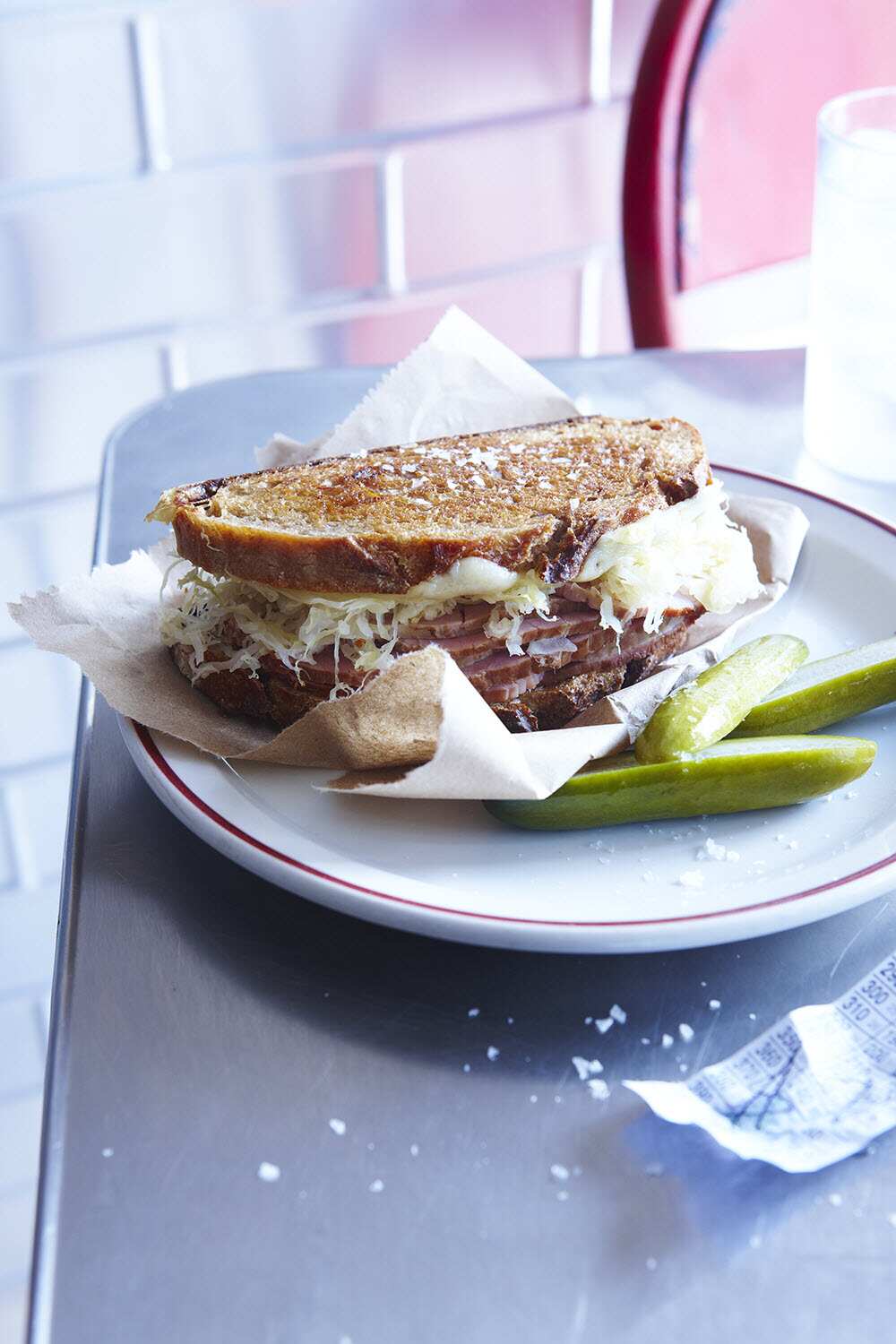 Reuben sandwich with spicy Russian mayonnaise and dill and garlic pickles