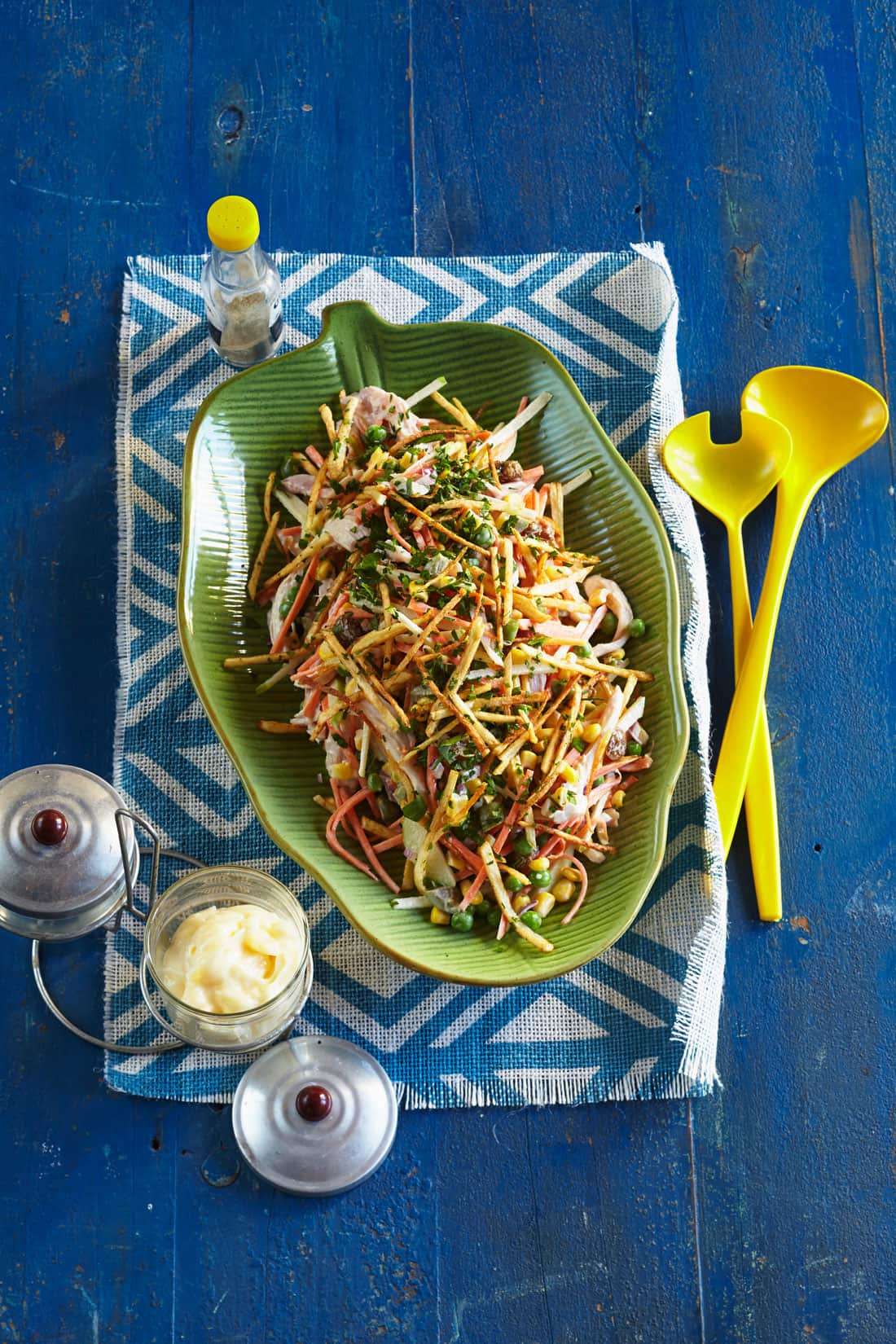 Crispy potato salad (salpicao)