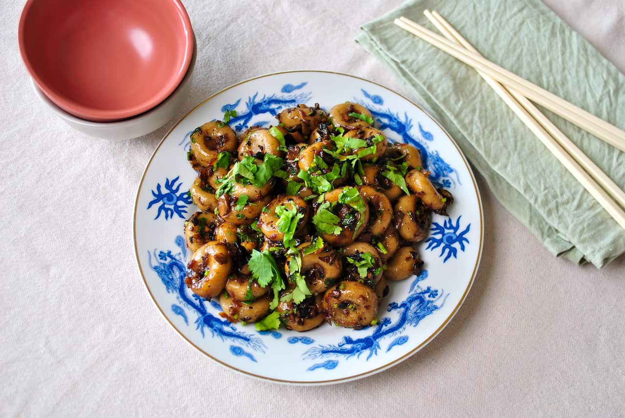 Abacus beads with bowls and chopsticks