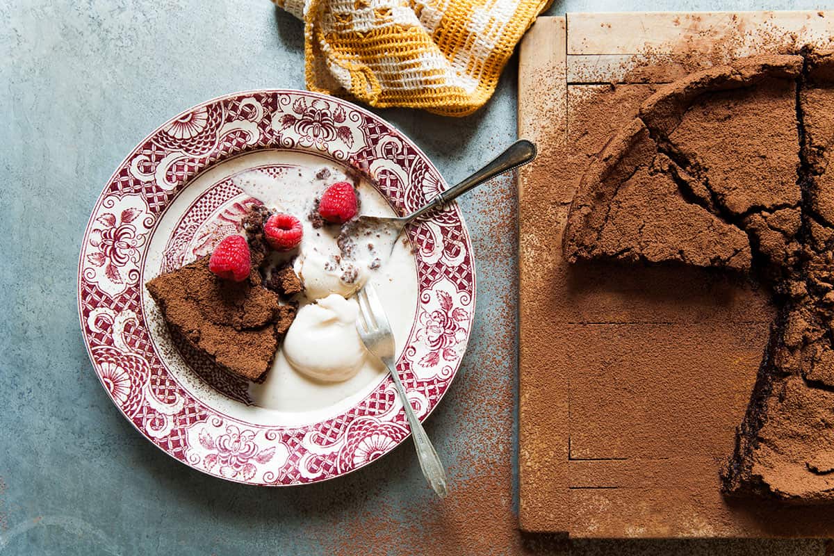 flourless chocolate cake