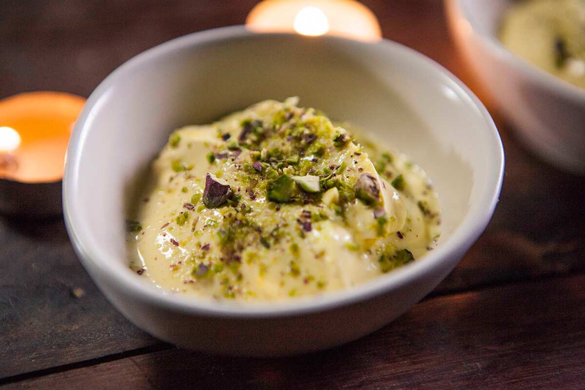 Sweet saffron yoghurt