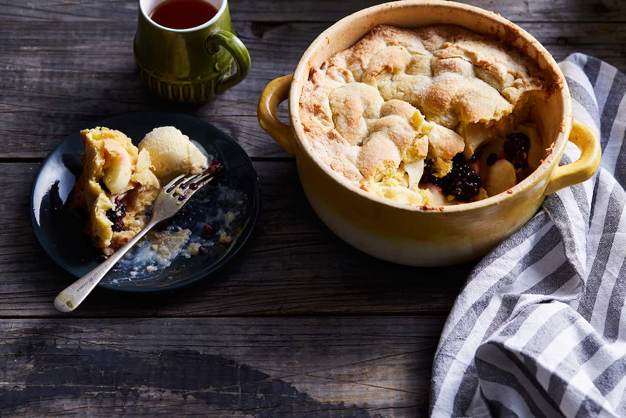 Apple and blackberry shortcake