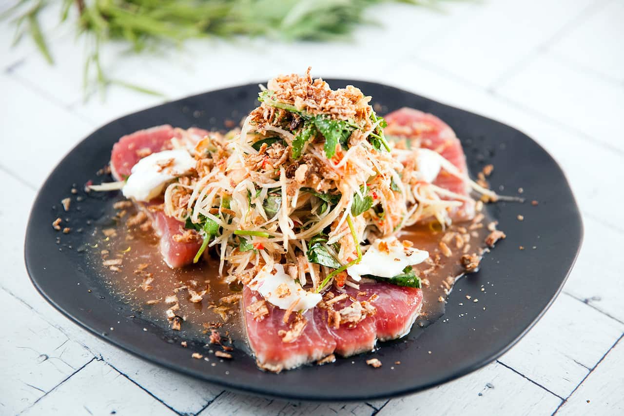 Seared tuna with nahm jim