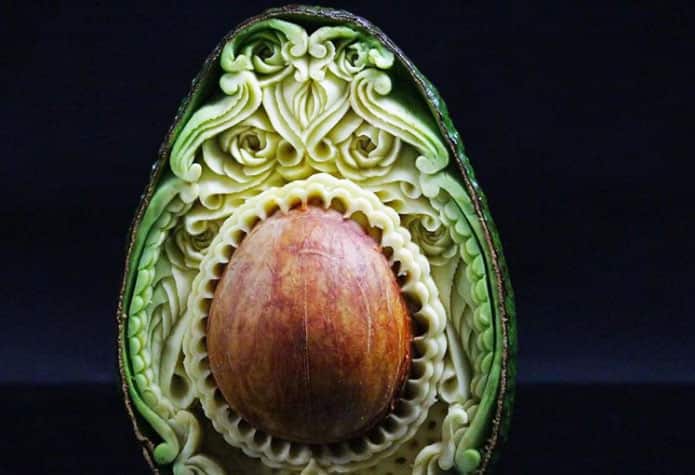 Avocado carving by Daniele Baressi