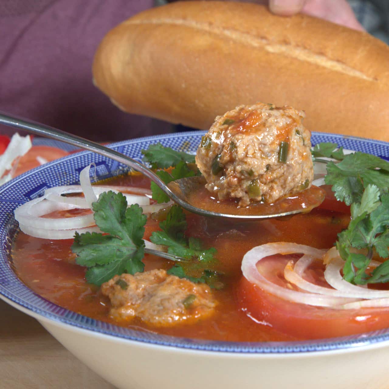 Vietnamese meatball rolls - bánh mì xíu mại