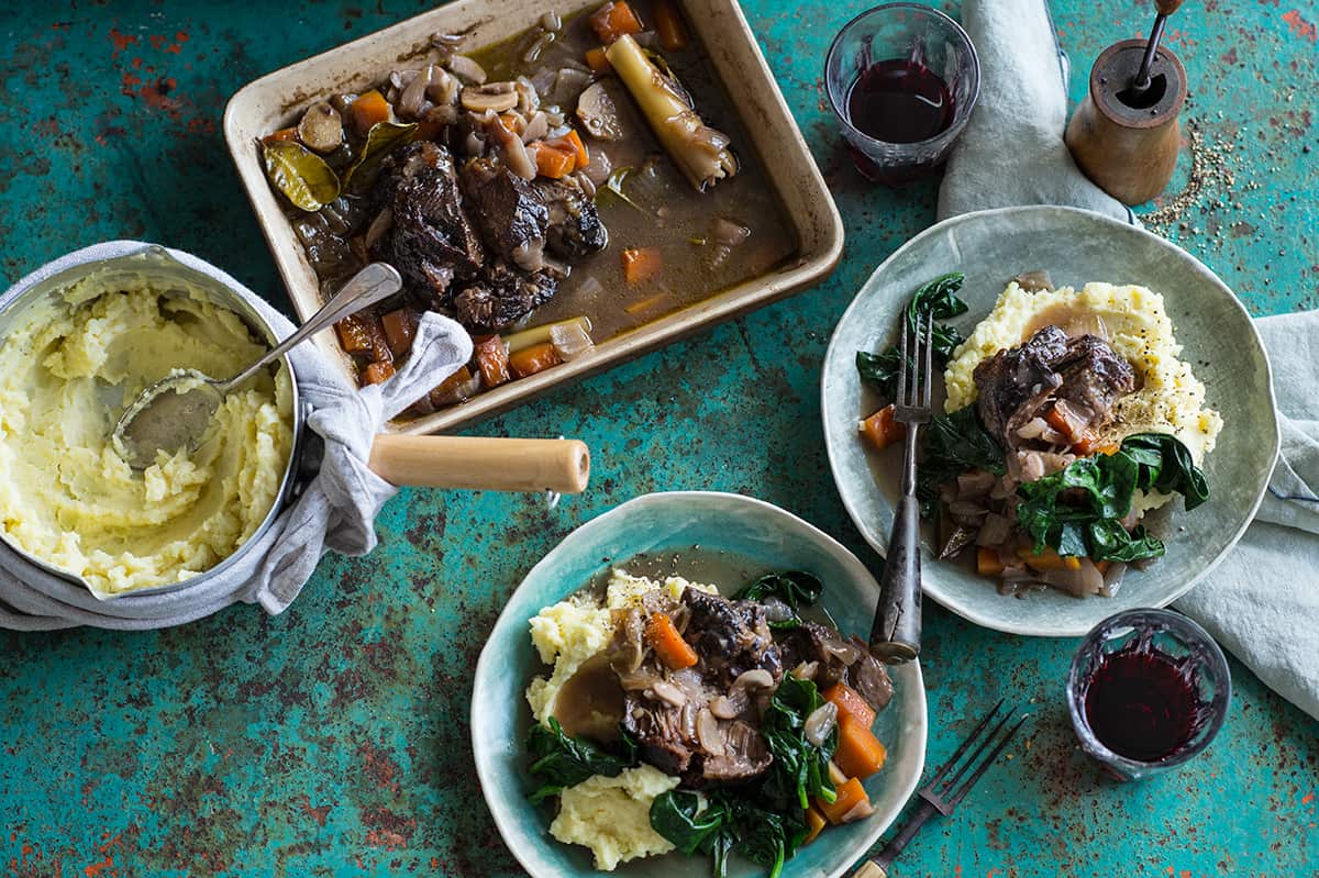 Braised beef cheeks with ginger and lemongrass