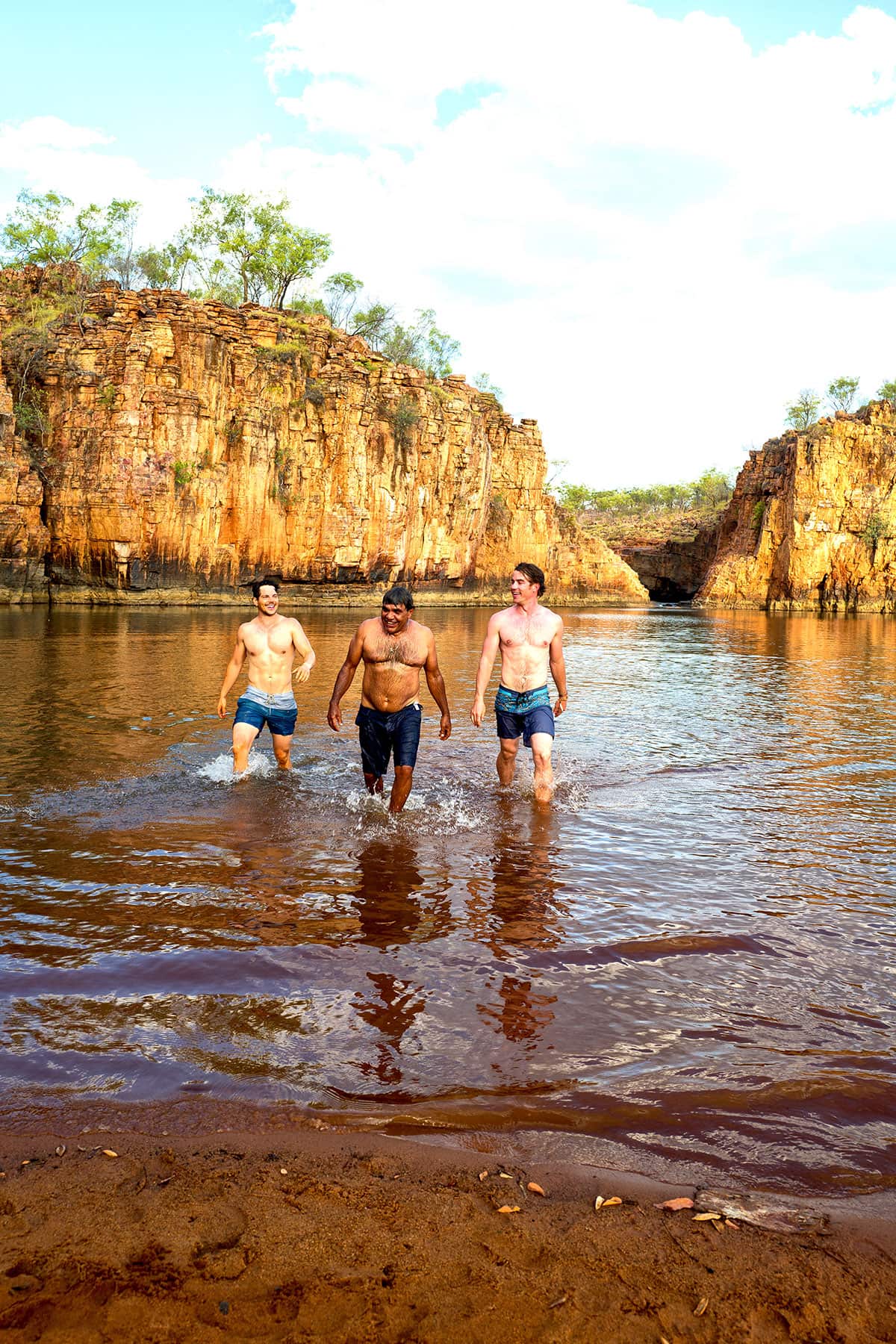 Hayden Quinn and Dan Churchill, Surfing the Menu, Next Generation hosts.