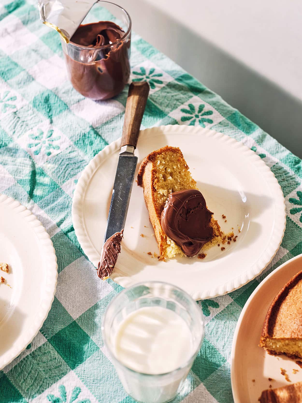 My mother’s vanilla breakfast cake