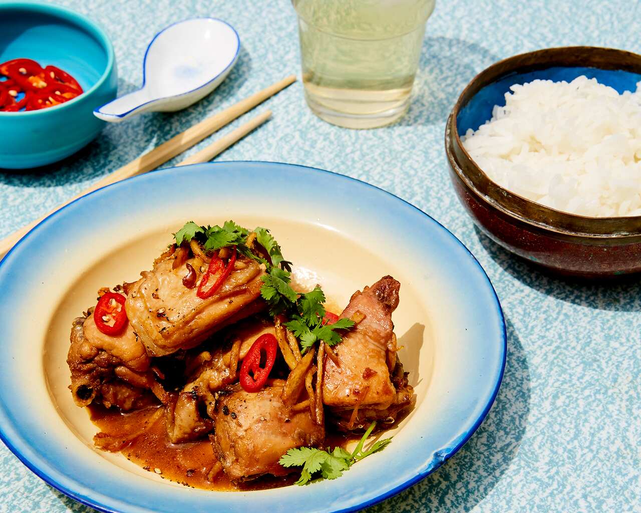 Braised chicken in ginger