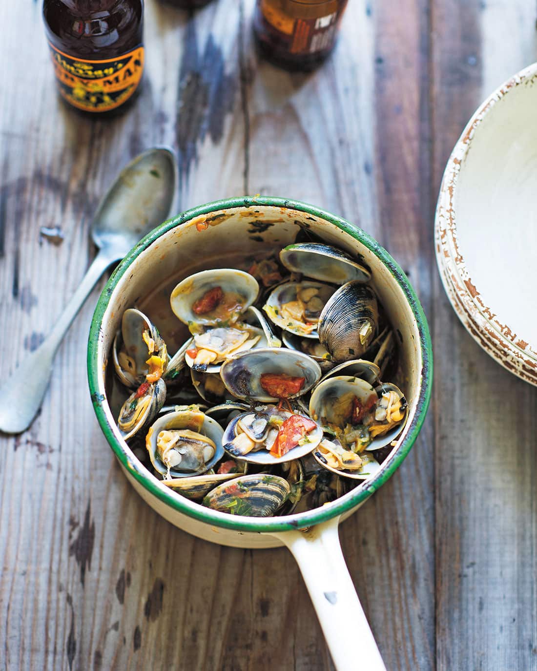Braised clams with beer and chorizo