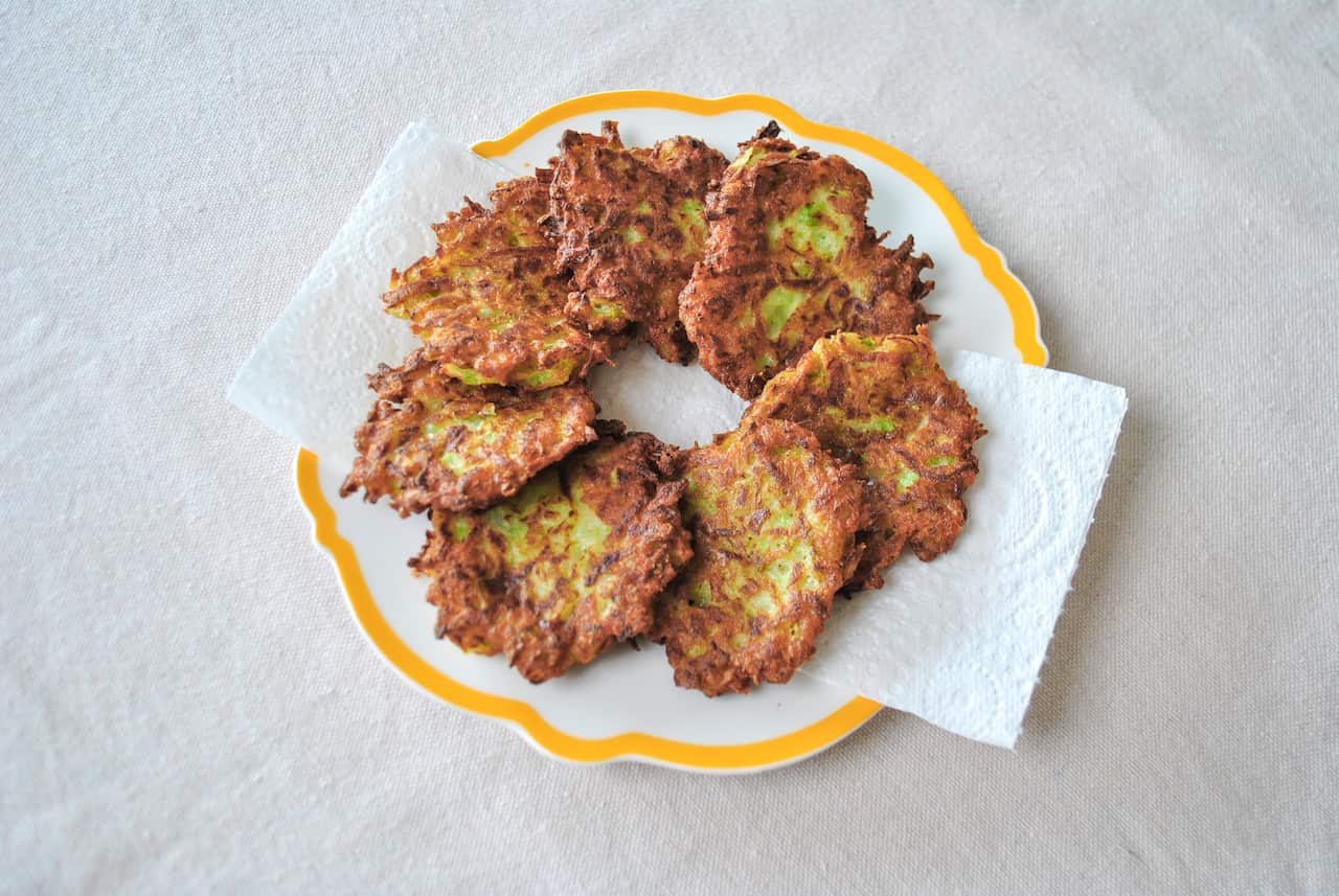 Broc stem fritters