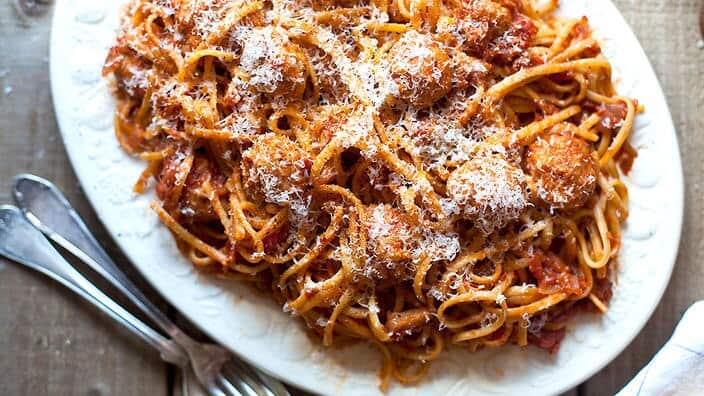 Rich tomato Italian meatballs (Donal's Kitchen Hero)