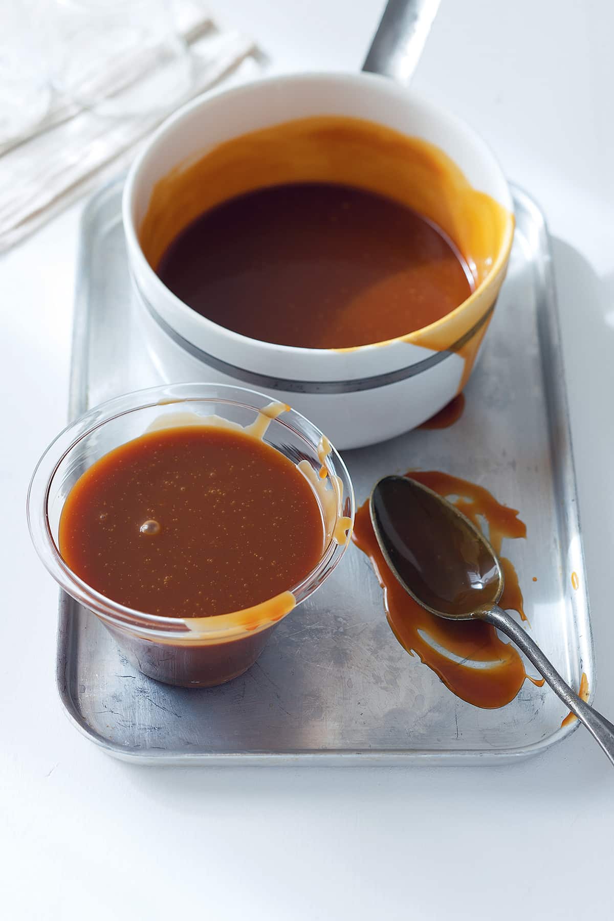 Caramel sauce