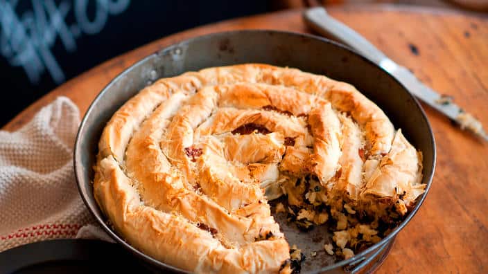 Cauliflower and cavolo nero rice pie