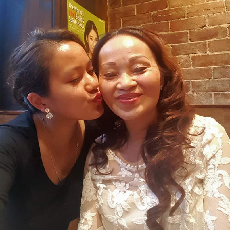 Chau Tran and her mother Nu Thi Ngoc Ton.