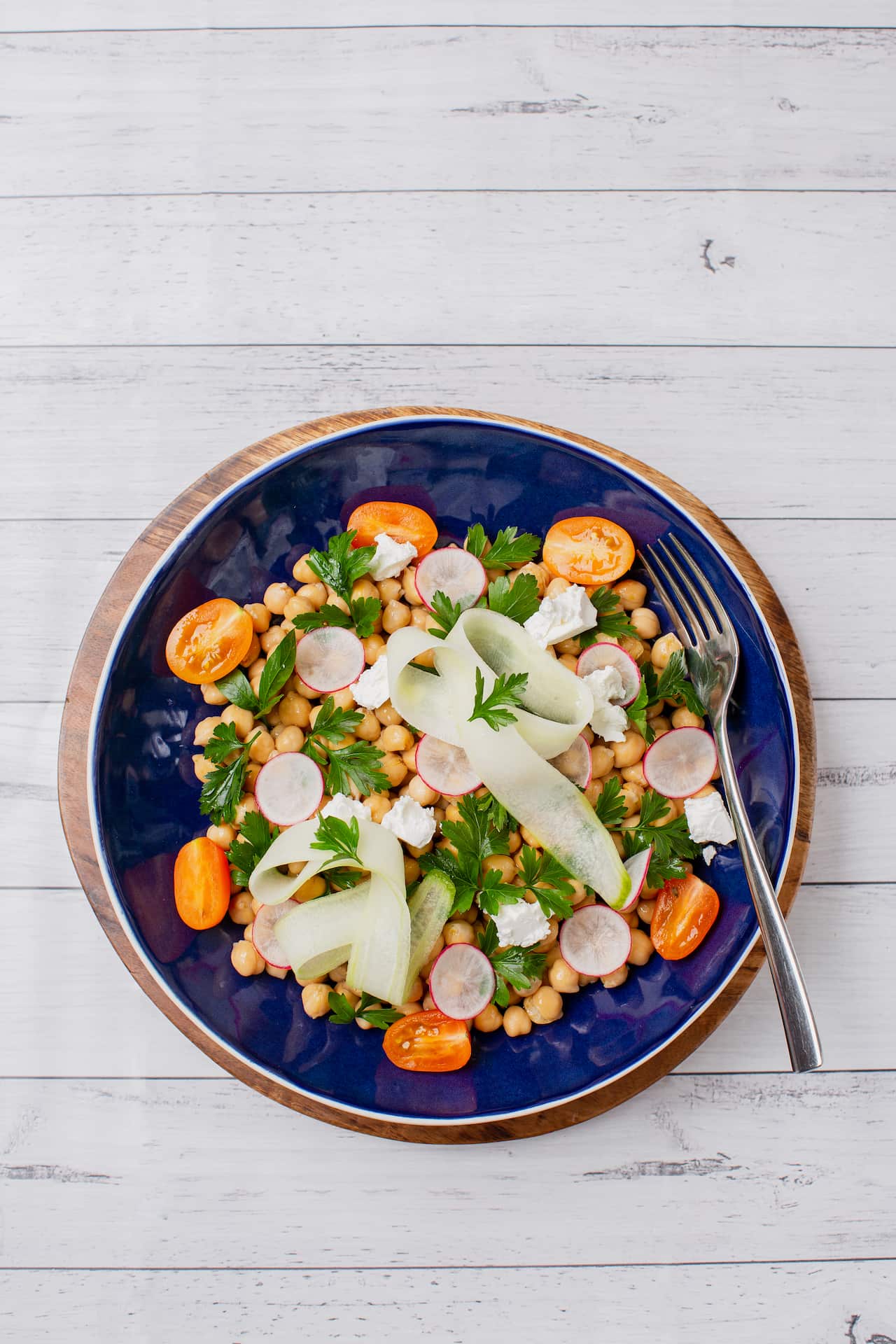 Chickpea, parsley and feta salad