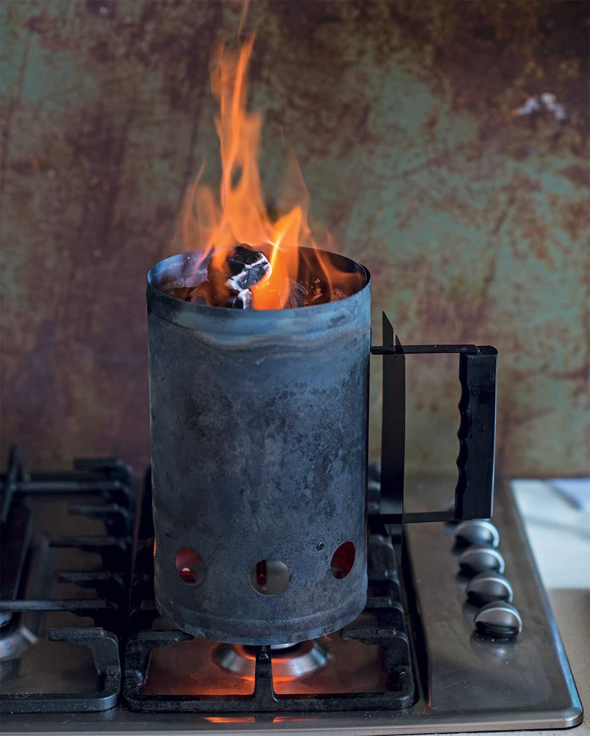 Charcoal chimney starter