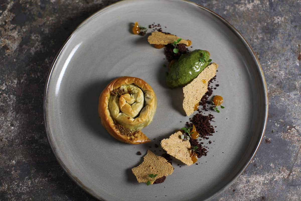 Chocolate pistachio m'hencha