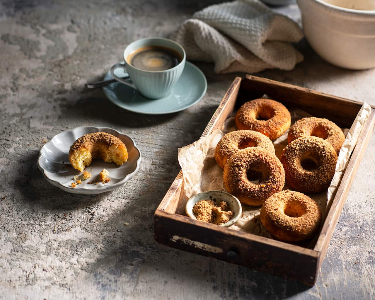 Cinnamon doughnuts
