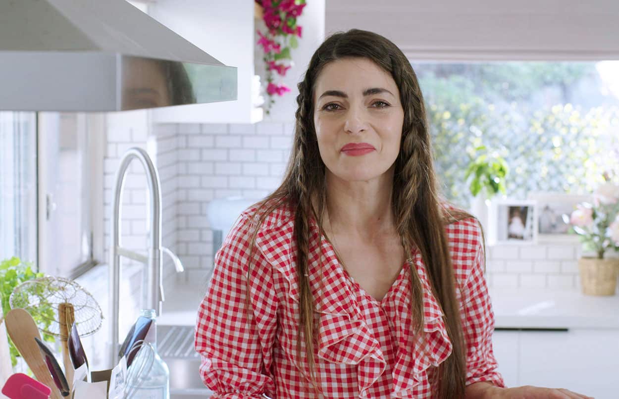 Silvia Colloca in Cook LIke an Italian S2