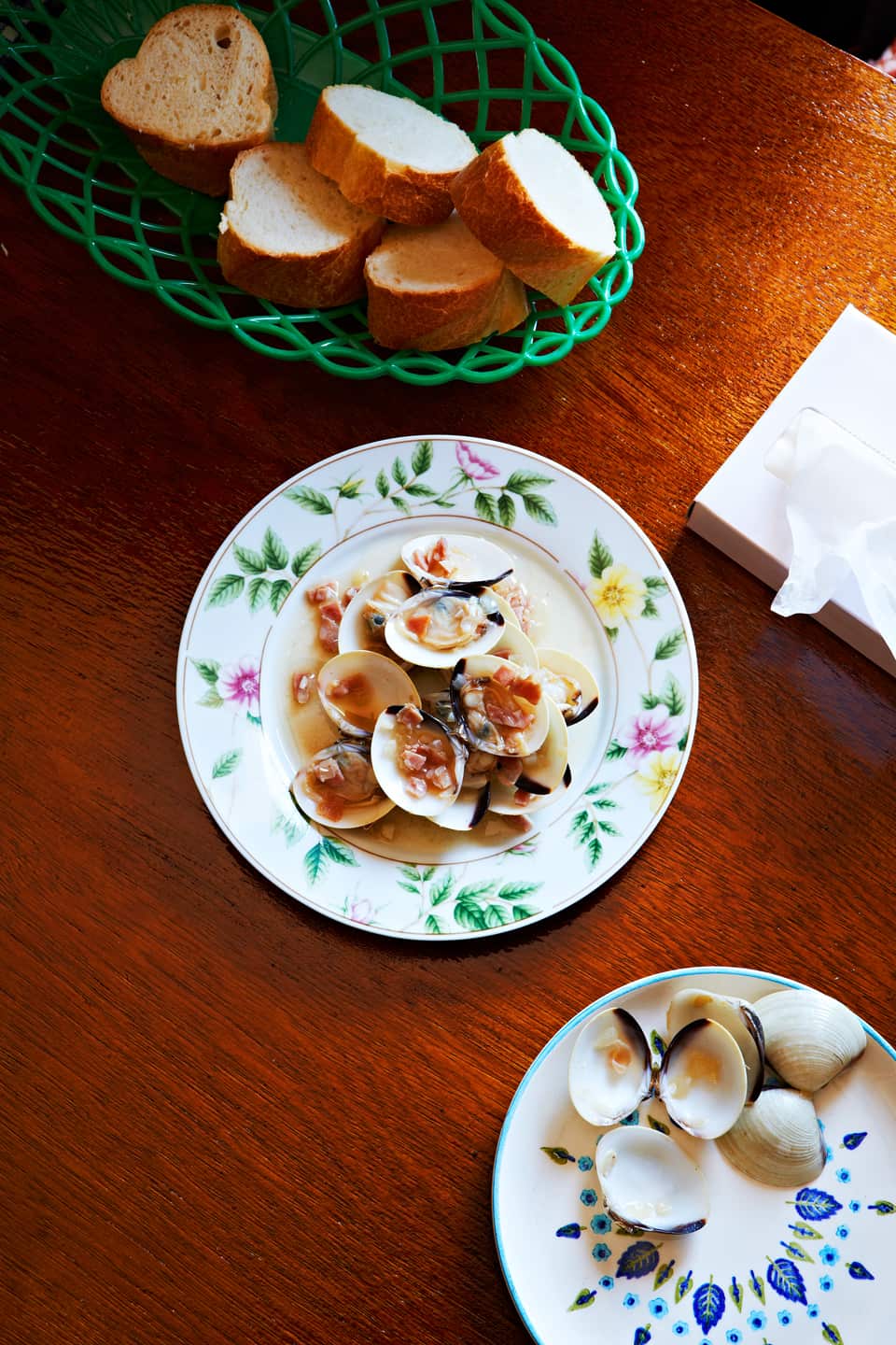 Clams with ham and sherry
