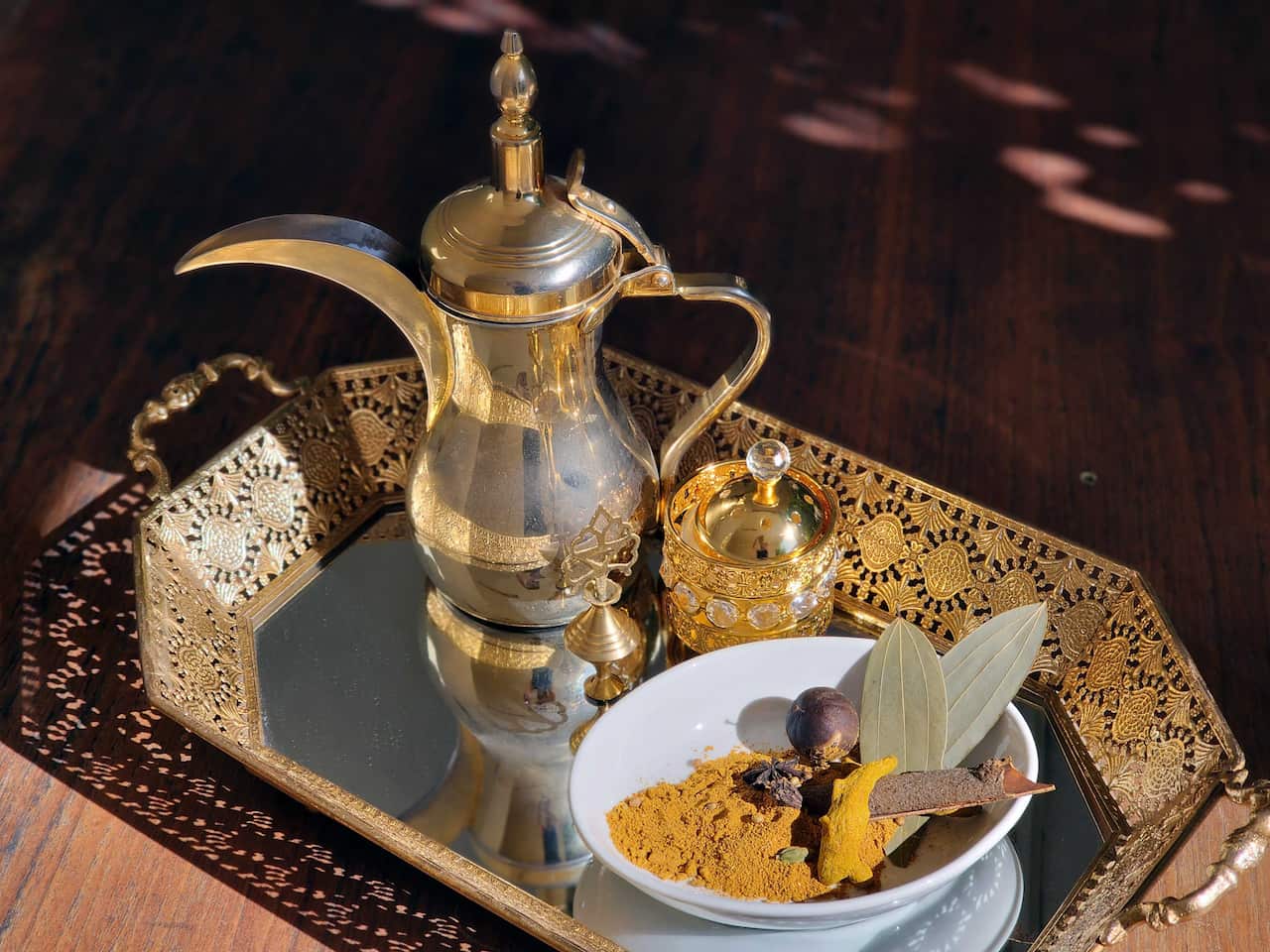 Qatari qahwa (Arabian coffee)