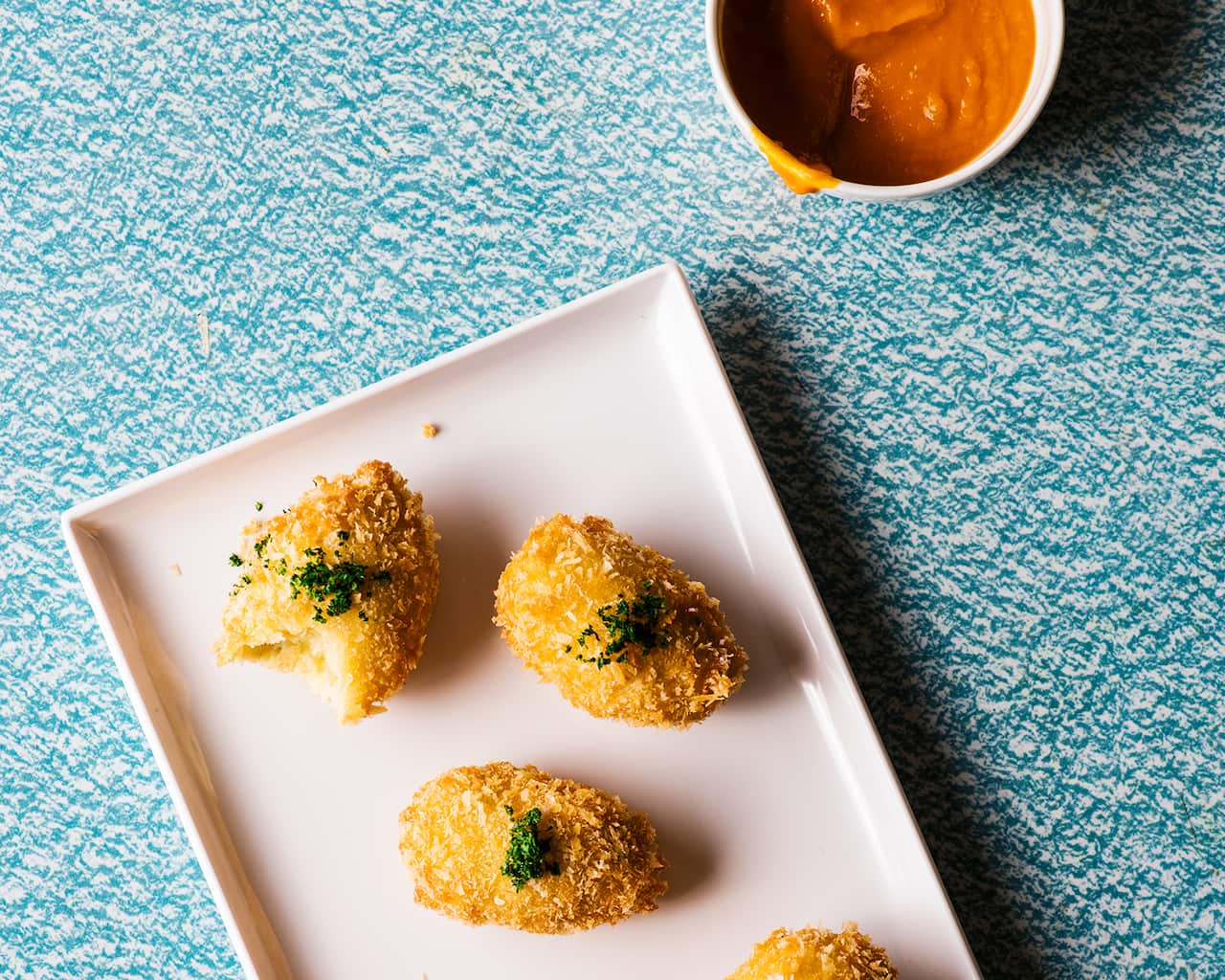 Crab croquettes (kanikorokke)