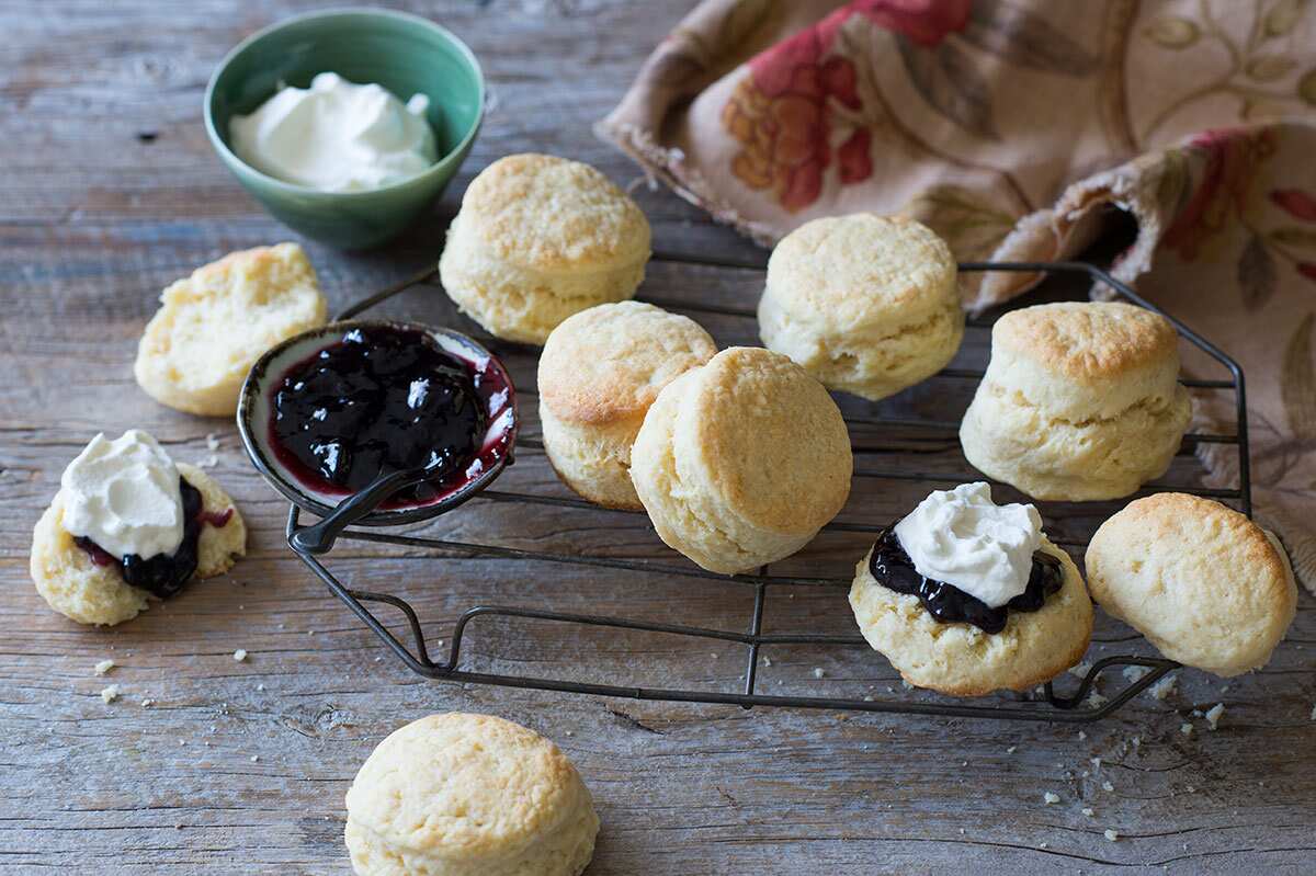 Cream scones
