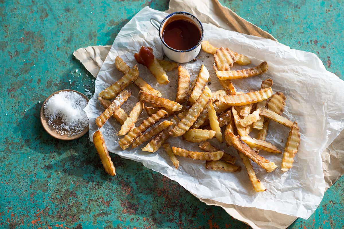 Crinkle cut chips