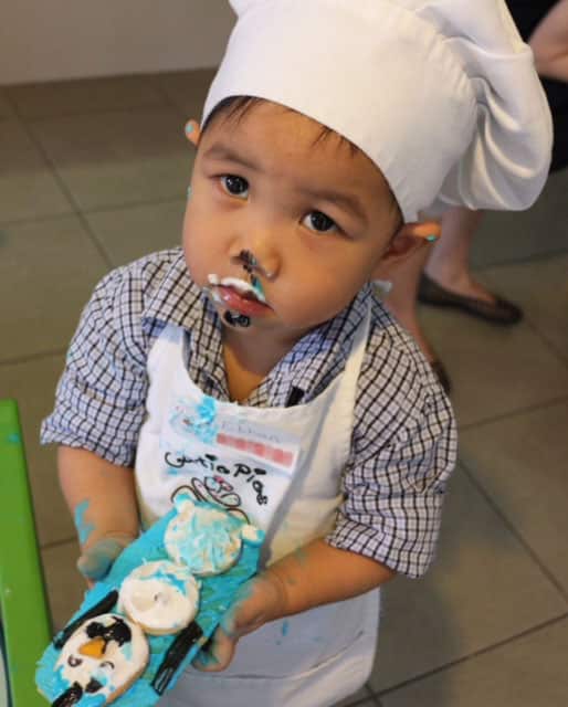 Cute Pies classes are  designed to engage a child’s sense of sight, taste, smell, and texture