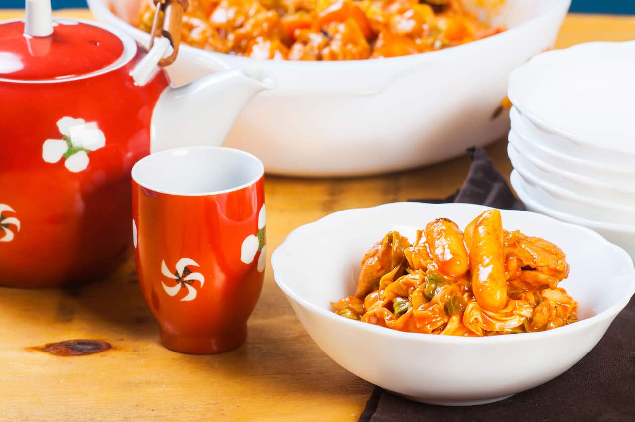 Dakgalbi is something you'll want to order.