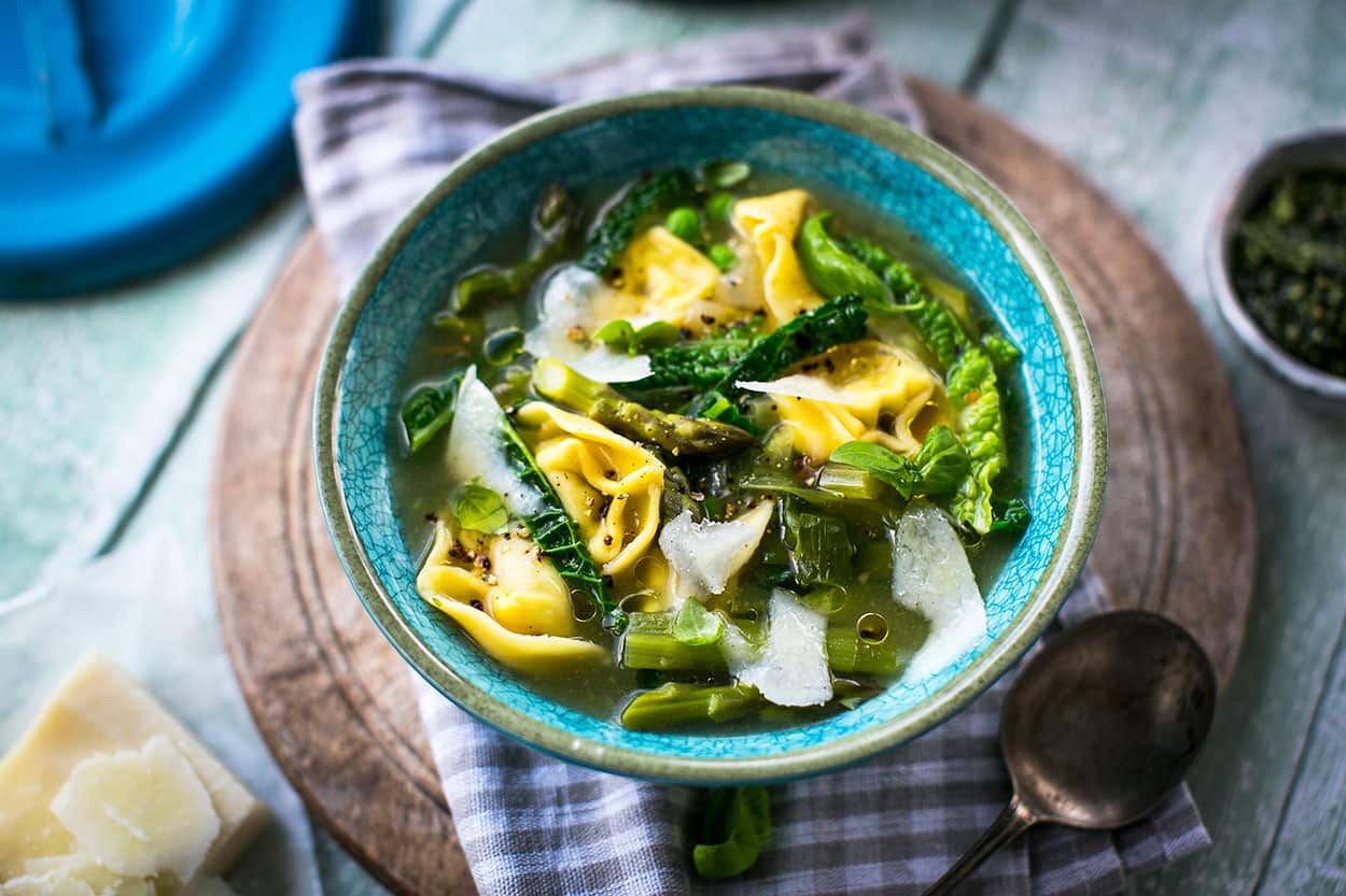 Tortellini spring drop soup	