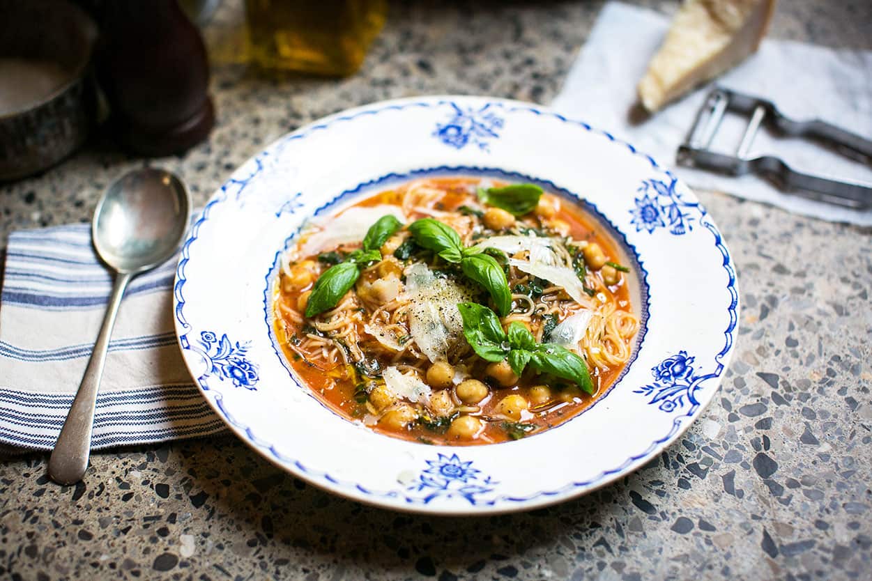 Tomato, spinach and chickpea angel hair soup
