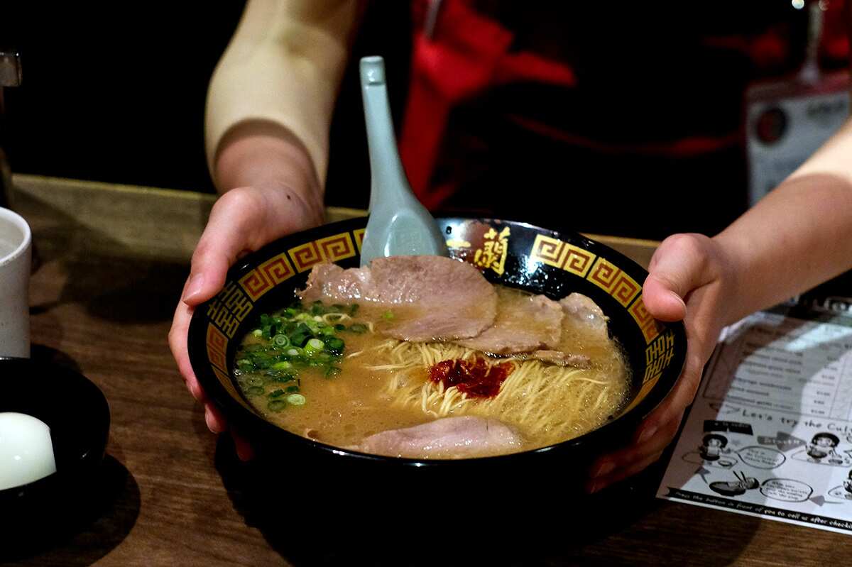 Helen Yee podcast image