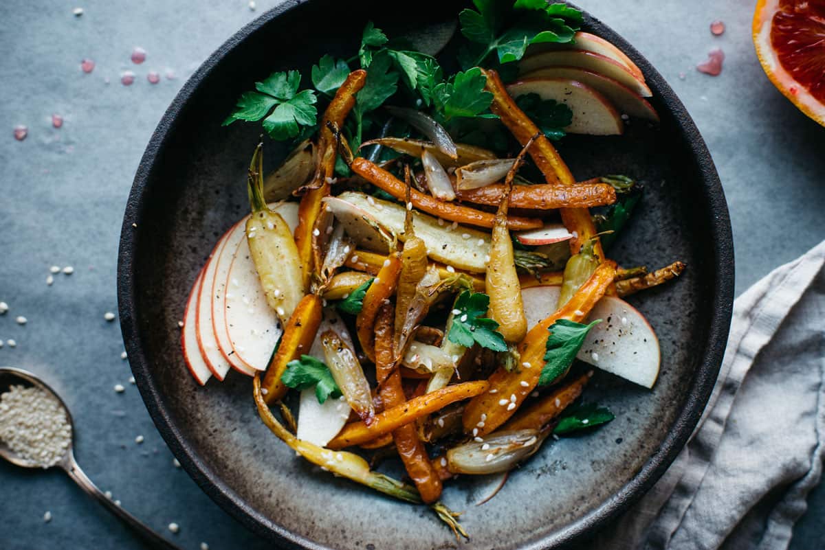 Fennel-roasted carrot and eschalot salad with shaved apples