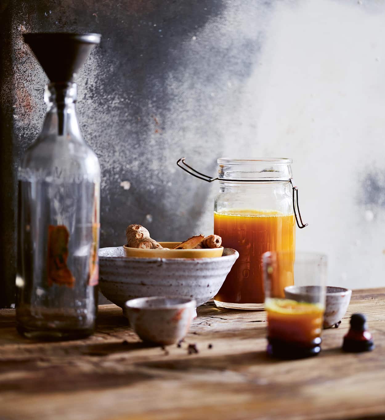 As with all traditional drinks, recipes differ for each maker, but it will always be centred around fresh turmeric, joined by other roots, such as ginger, and bark, such as cinnamon, plus flowers, seeds, leaves and fruit.   It’s imperative to source fresh