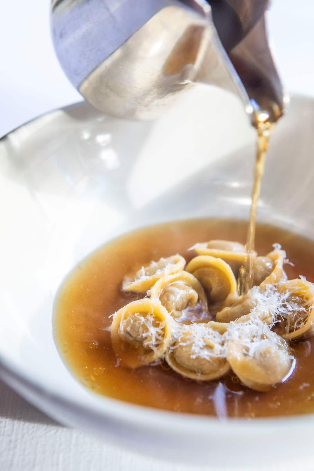 Tortellini in brodo