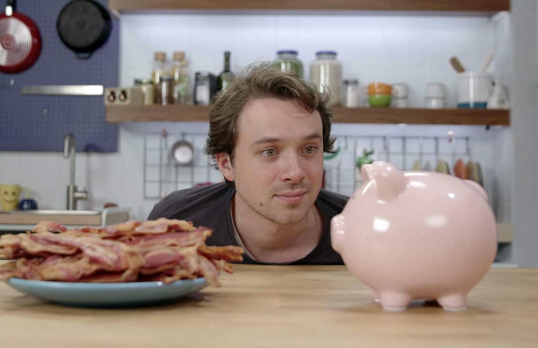 Frankie Celenza in Struggle Meals