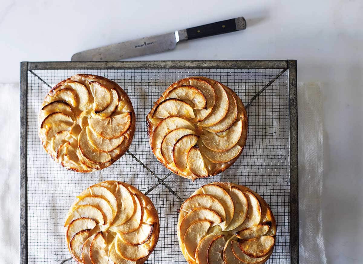 French apple tart