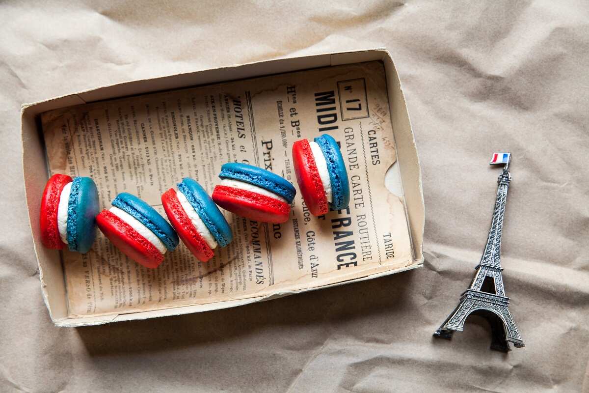 French flag macarons