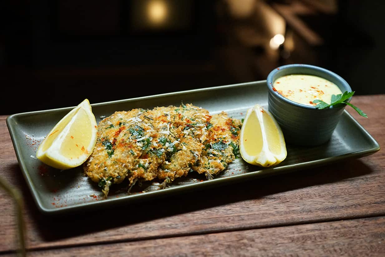 Fried sardines with aioli