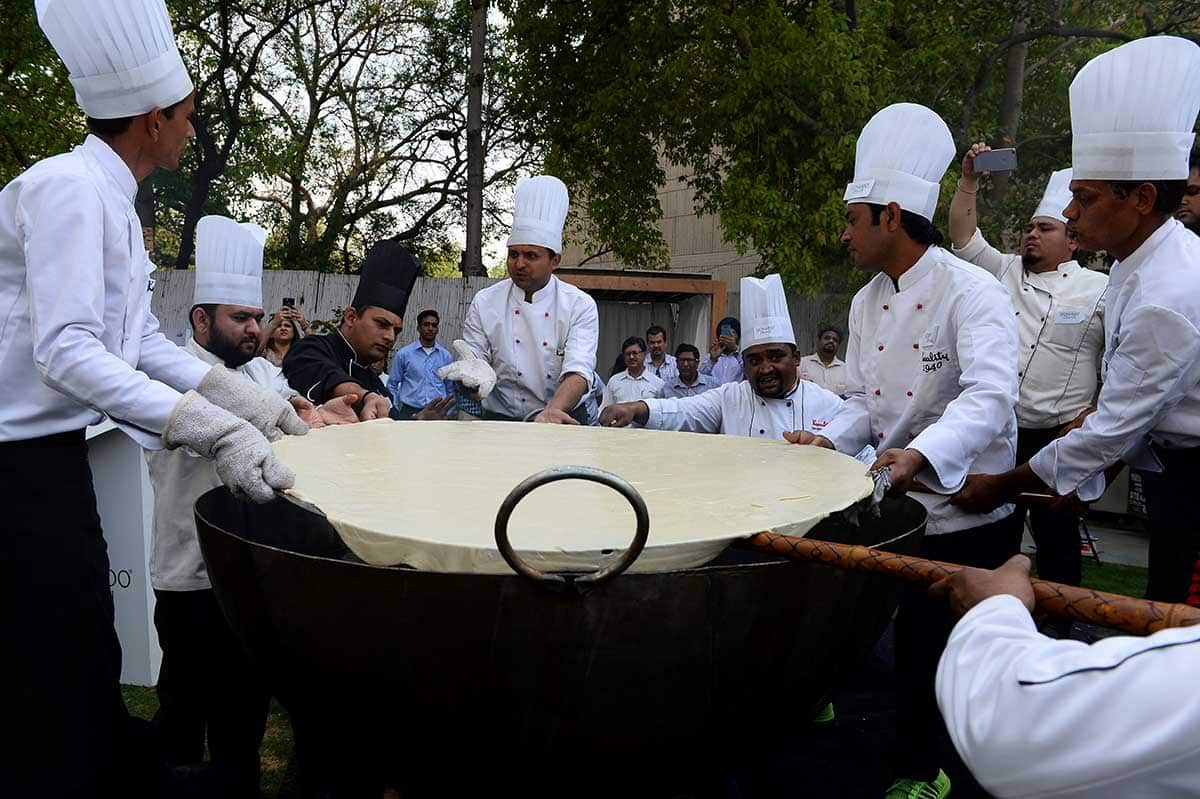 Indian Chefs Make World’s Largest Bhatura