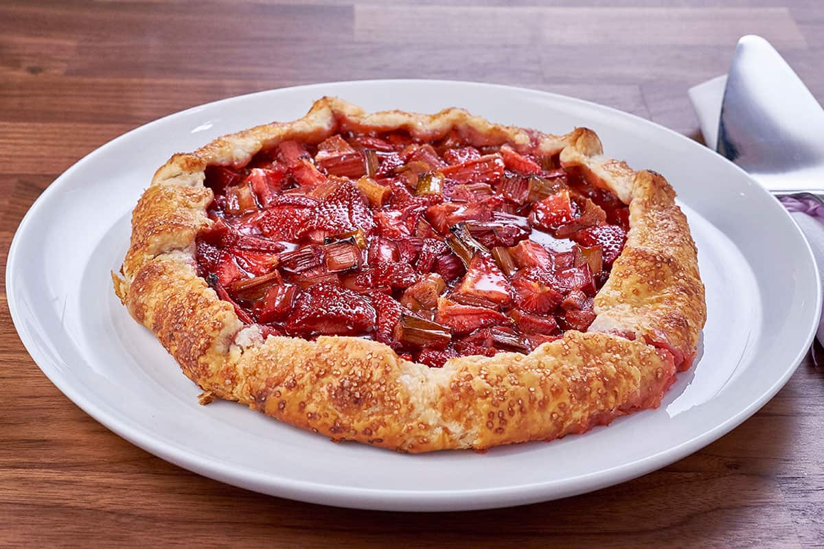Strawberry rhubarb galette