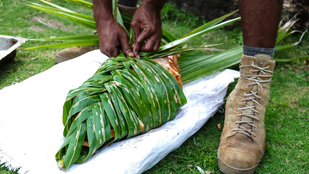Traditional cooking in Fiji