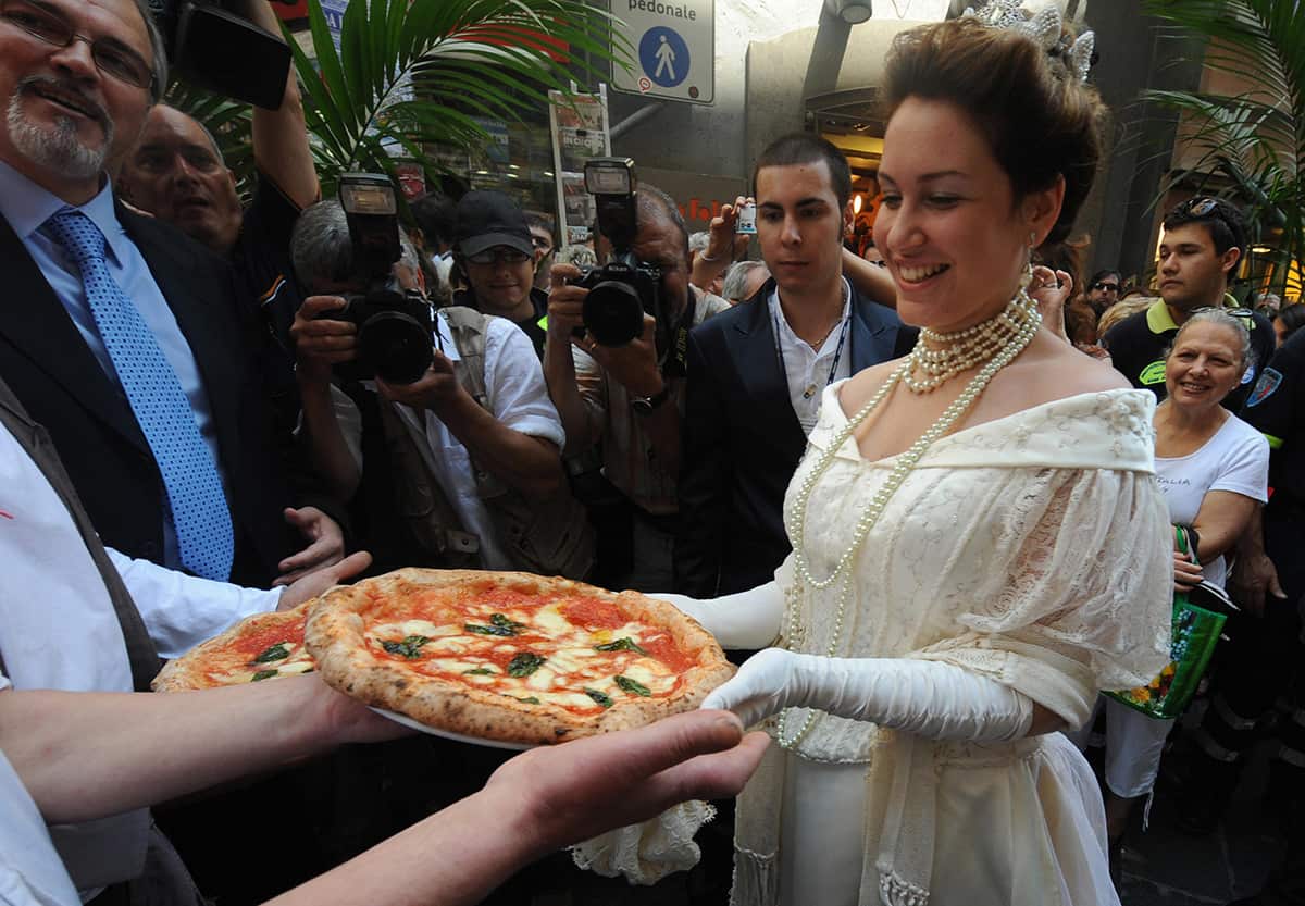 celebrations to mark the 120th anniversary of pizza margherita